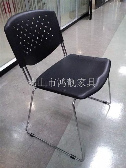 廣東日用品欄目下的部隊與公共座椅巡禮 從專業到民用的多元選擇